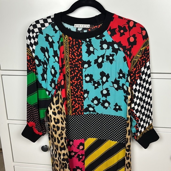 Alice + Olivia Jetti Raglan Sweatshirt Dress Multicolor - Size XS - Picture 2 of 13